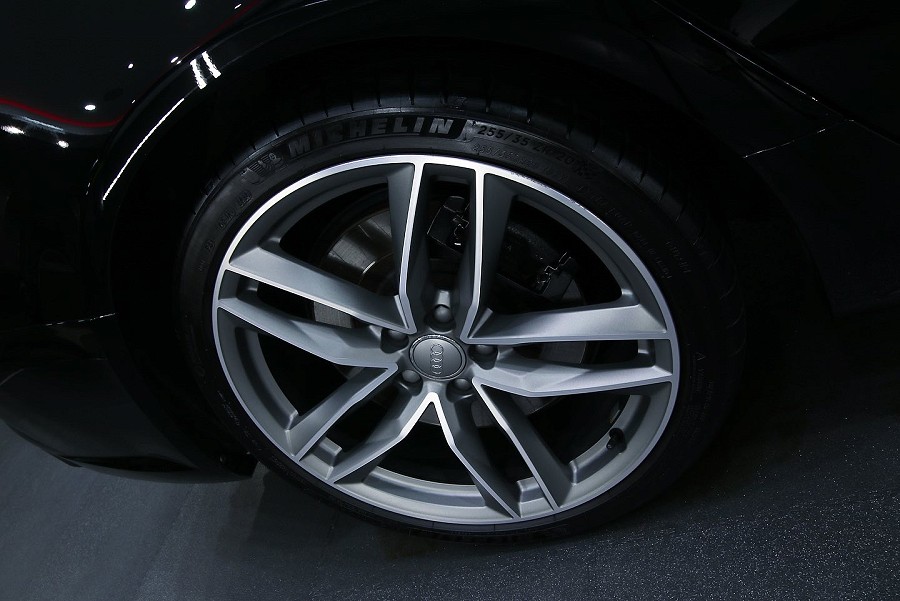 Alloy Wheel Ceramic Coating