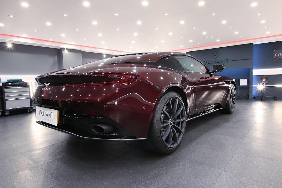 Aston Martin DB11 Gtechniq