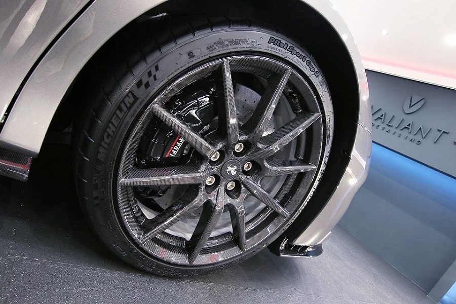 Ferrari SF90 Spider Carbon Wheel