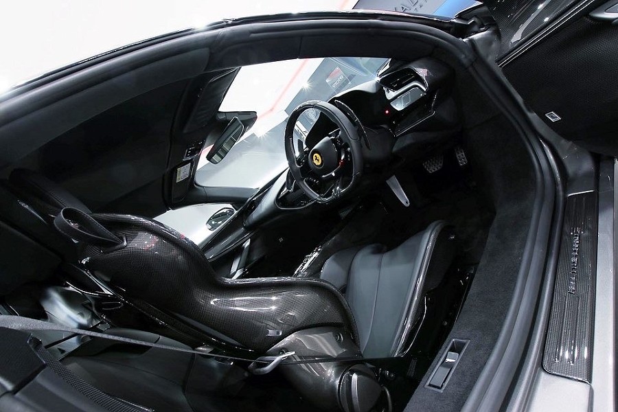 Ferrari SF90 Spider Interior