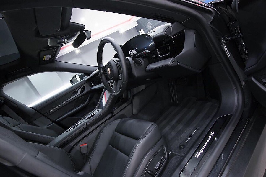 Porsche Taycan Interior PPF